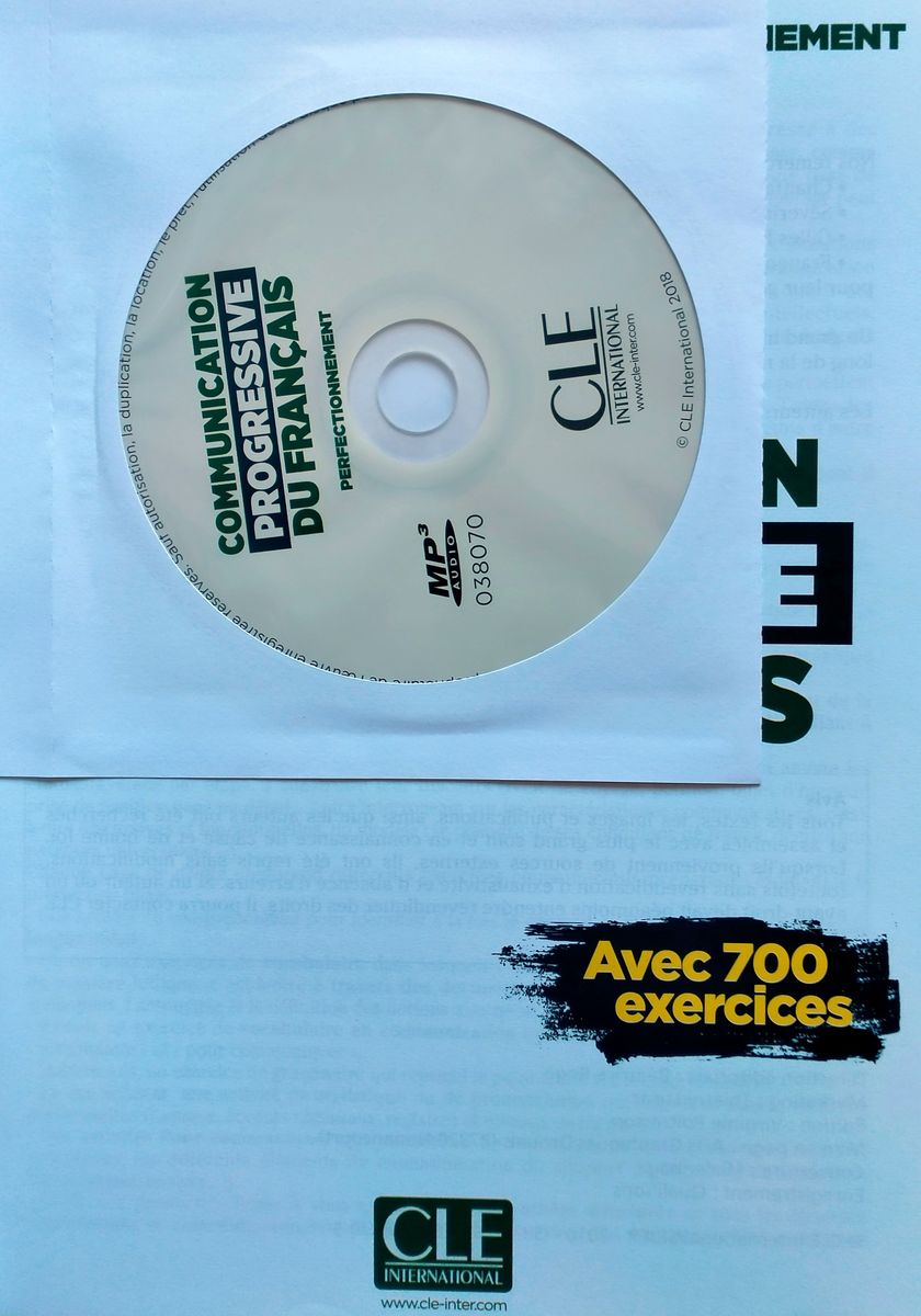 Communication Progressive du Francais Perfectionnement C1-C2 Livre + CD + Web