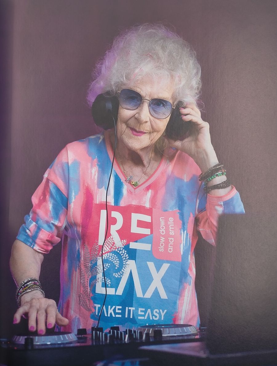 The Power of Women An Atlas of Beauty Book