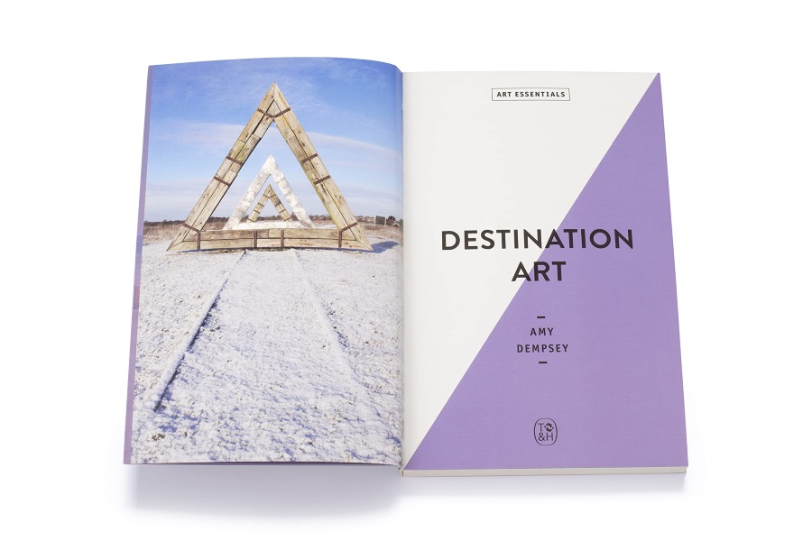 Destination Art (Art Essentials)
