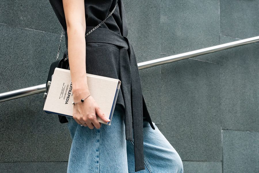 Textilepedia The Complete Fabric Guide