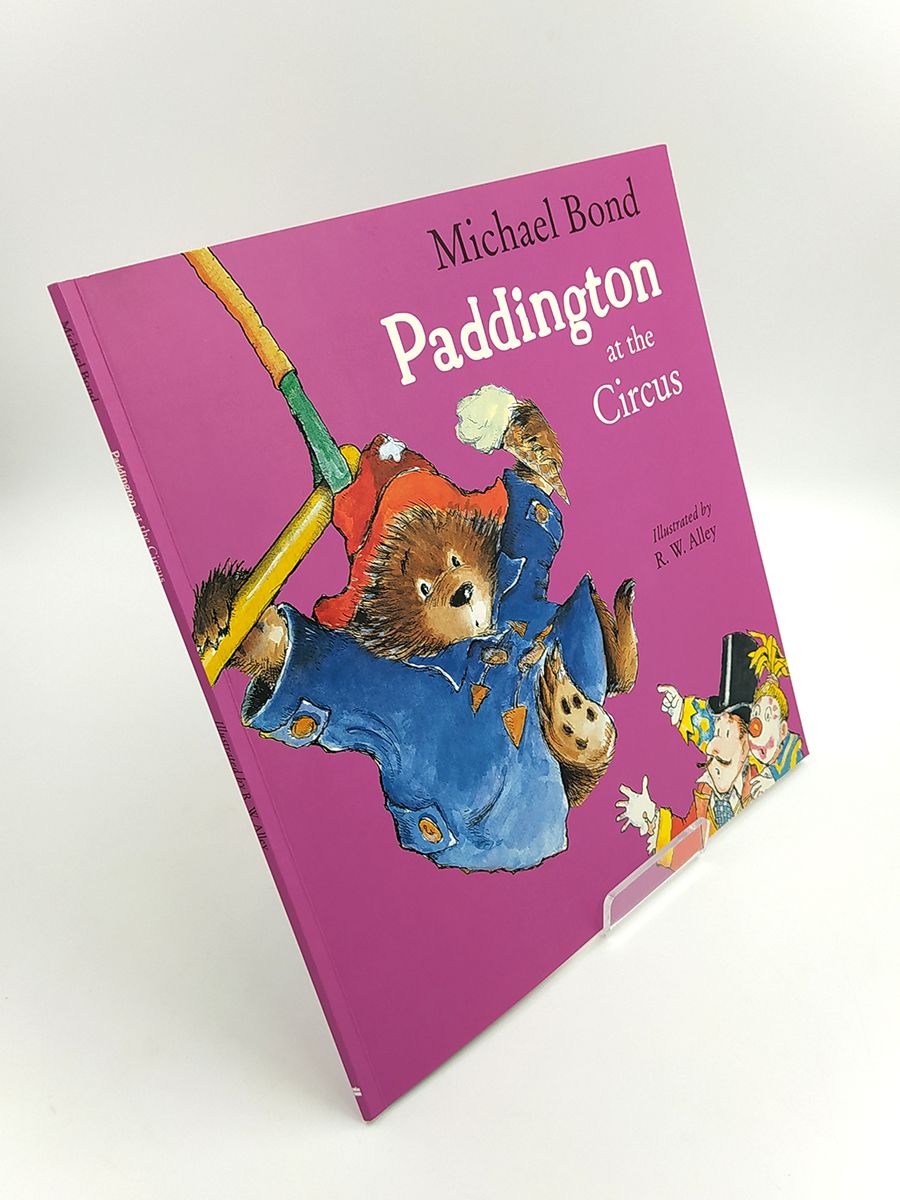 Paddington at the Circus