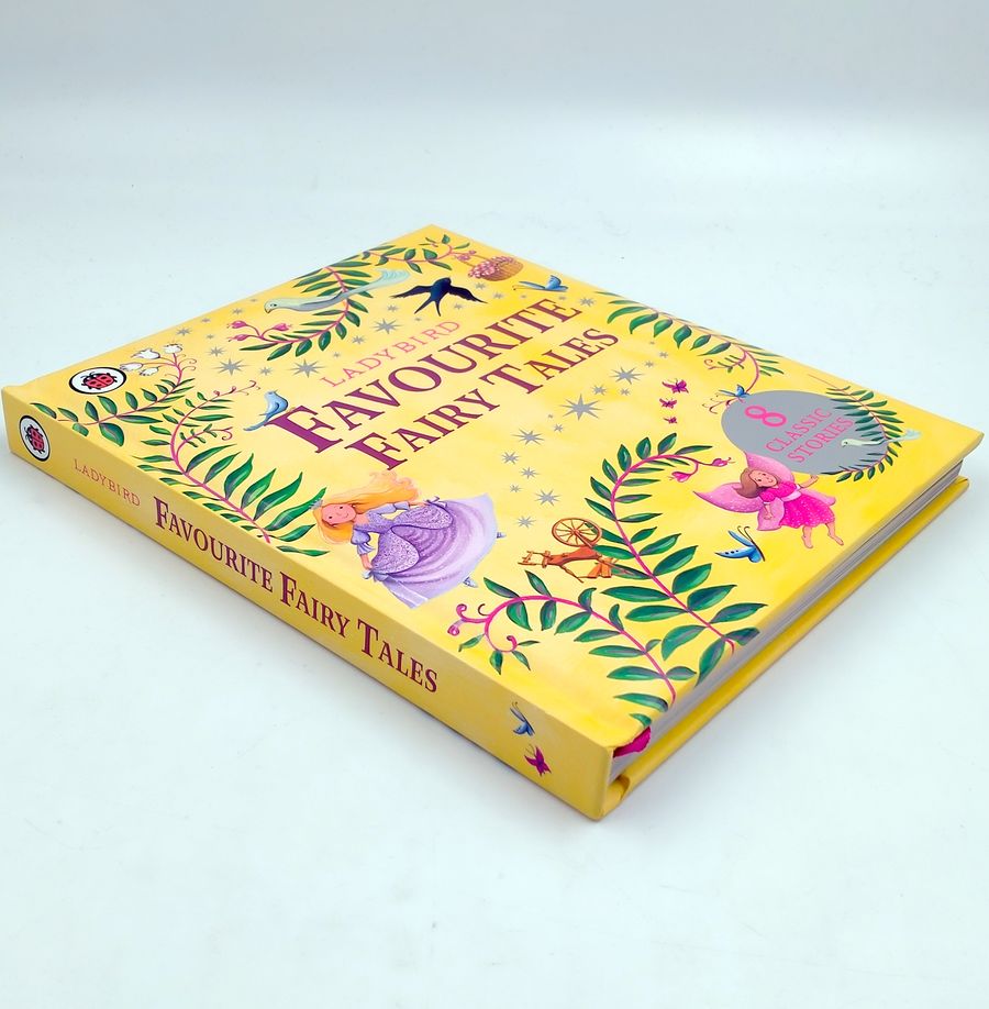 Ladybird Favourite Fairy Tales for Girls