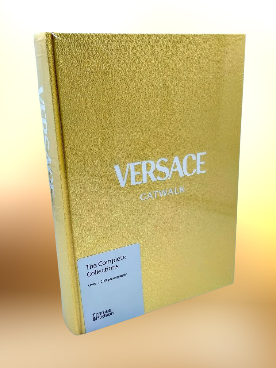 Versace Catwalk The Complete Collections