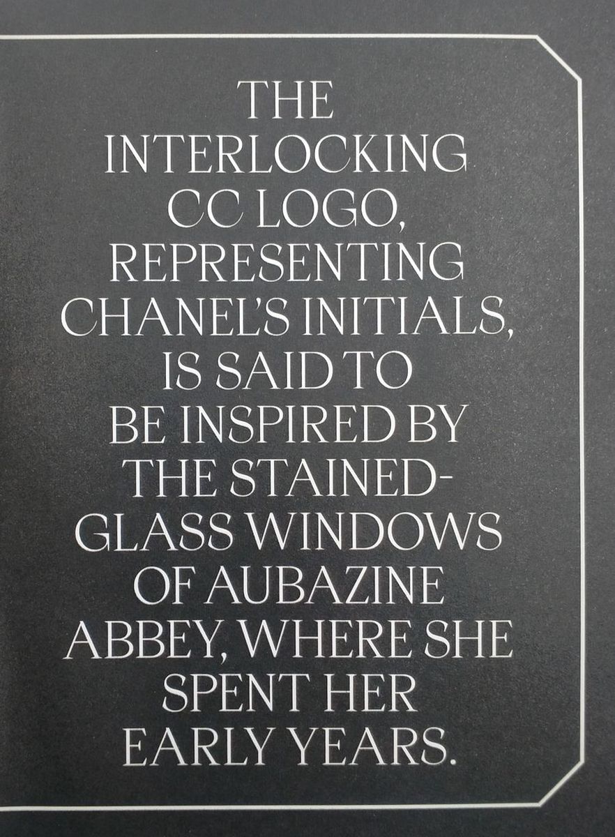 Fashion Unfolded Pop-Up Chanel