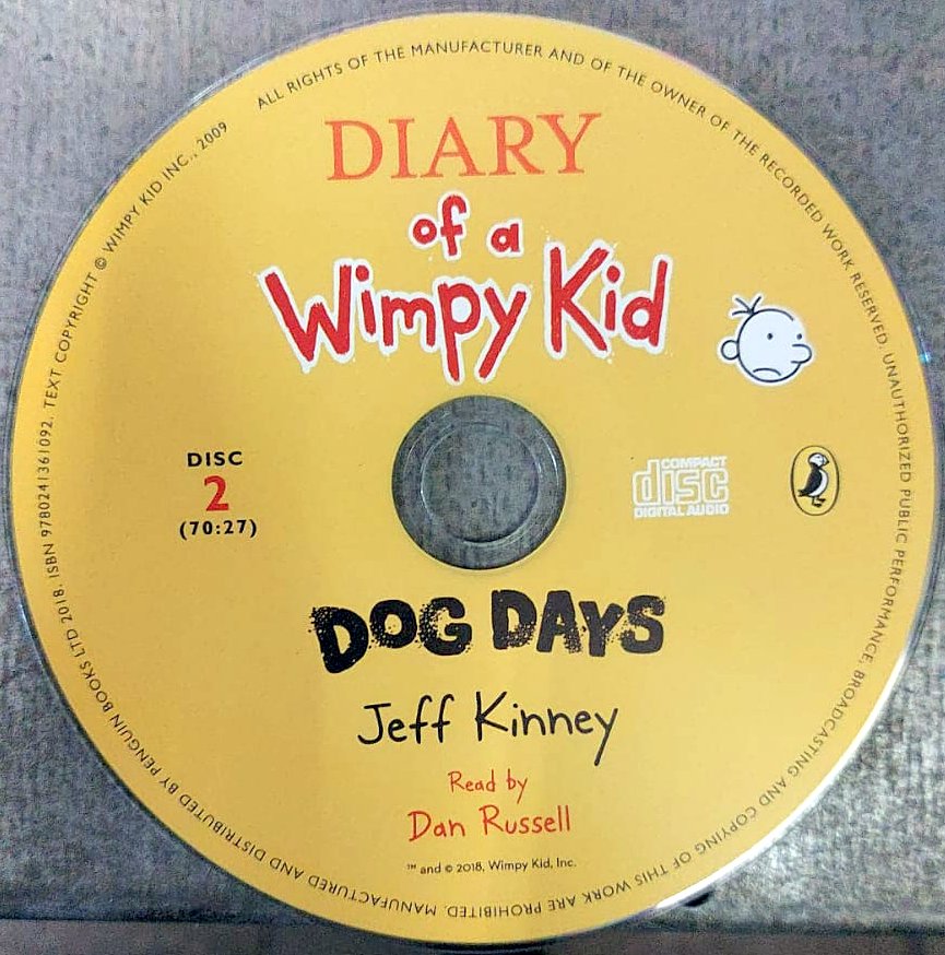 Diary of a Wimpy Kid Book 4 Dog Days and CD