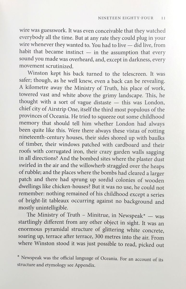 Nineteen Eighty-Four (Chiltern Classic)