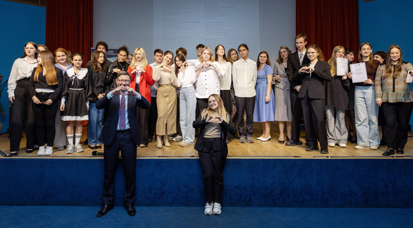 «Единство в различии»: образовательная компания RELOD наградила победителей конкурса эссе на иностранных языках