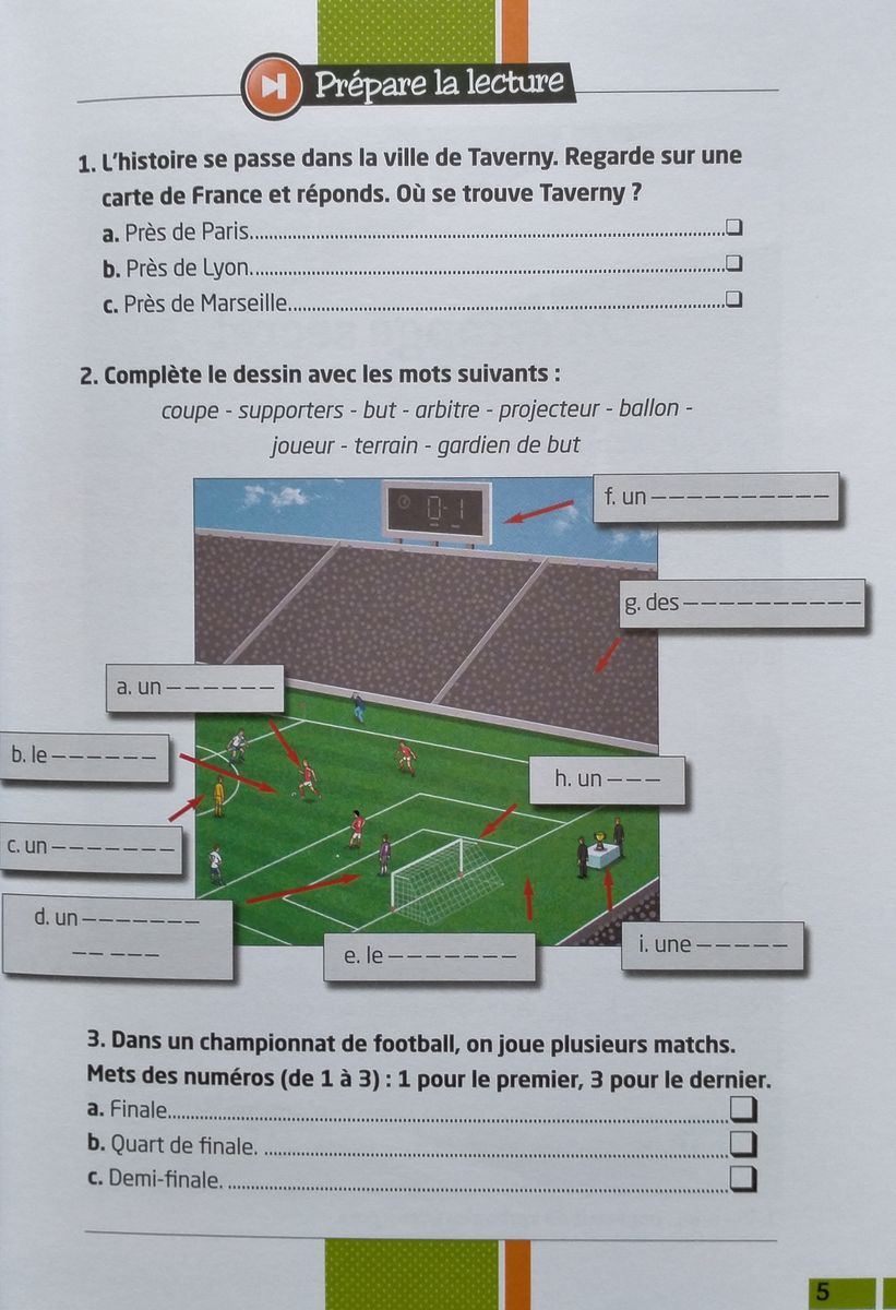 Pause Lecture Facile 4 Intrigue au Stade + CD