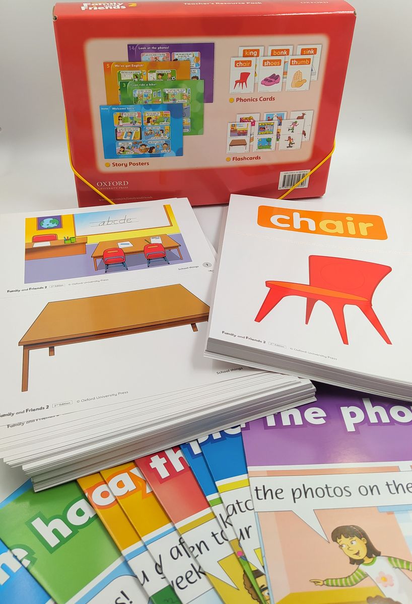 Family and Friends (2nd edition) 2 Teacher's Resource Pack