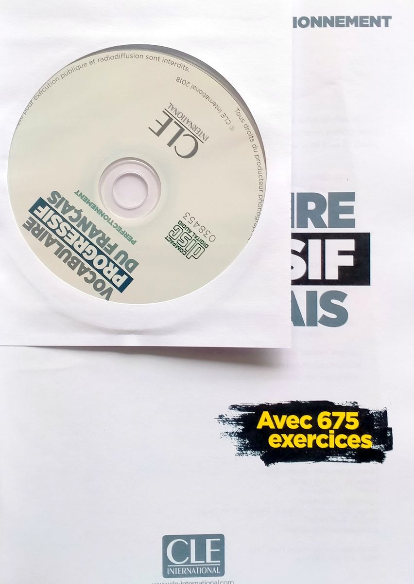 Vocabulaire Progressif du Francais Perfectionnement C1-C2 Livre + CD + web