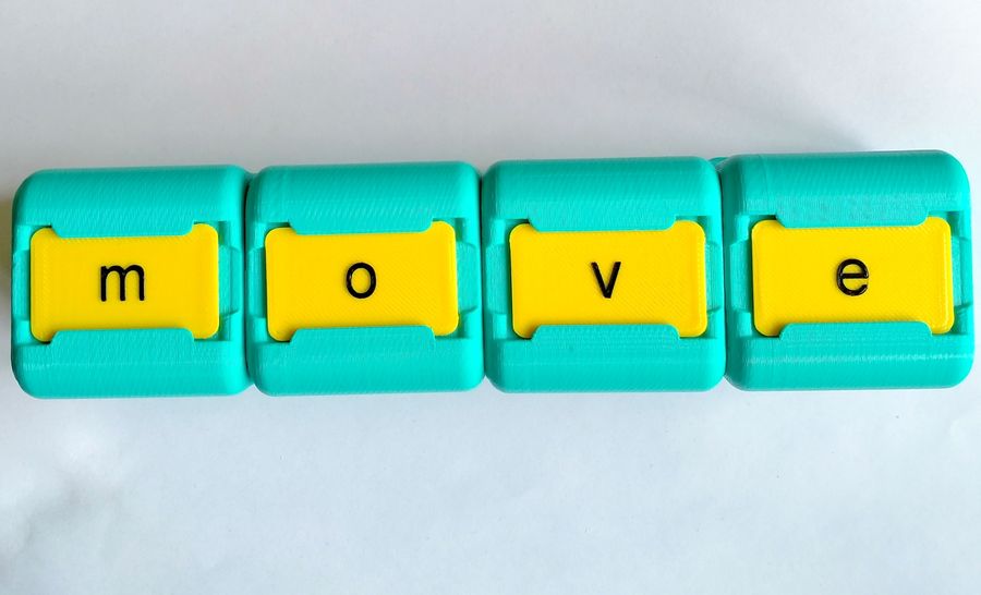 ГрамИК 3D (основа из 4 кубиков)