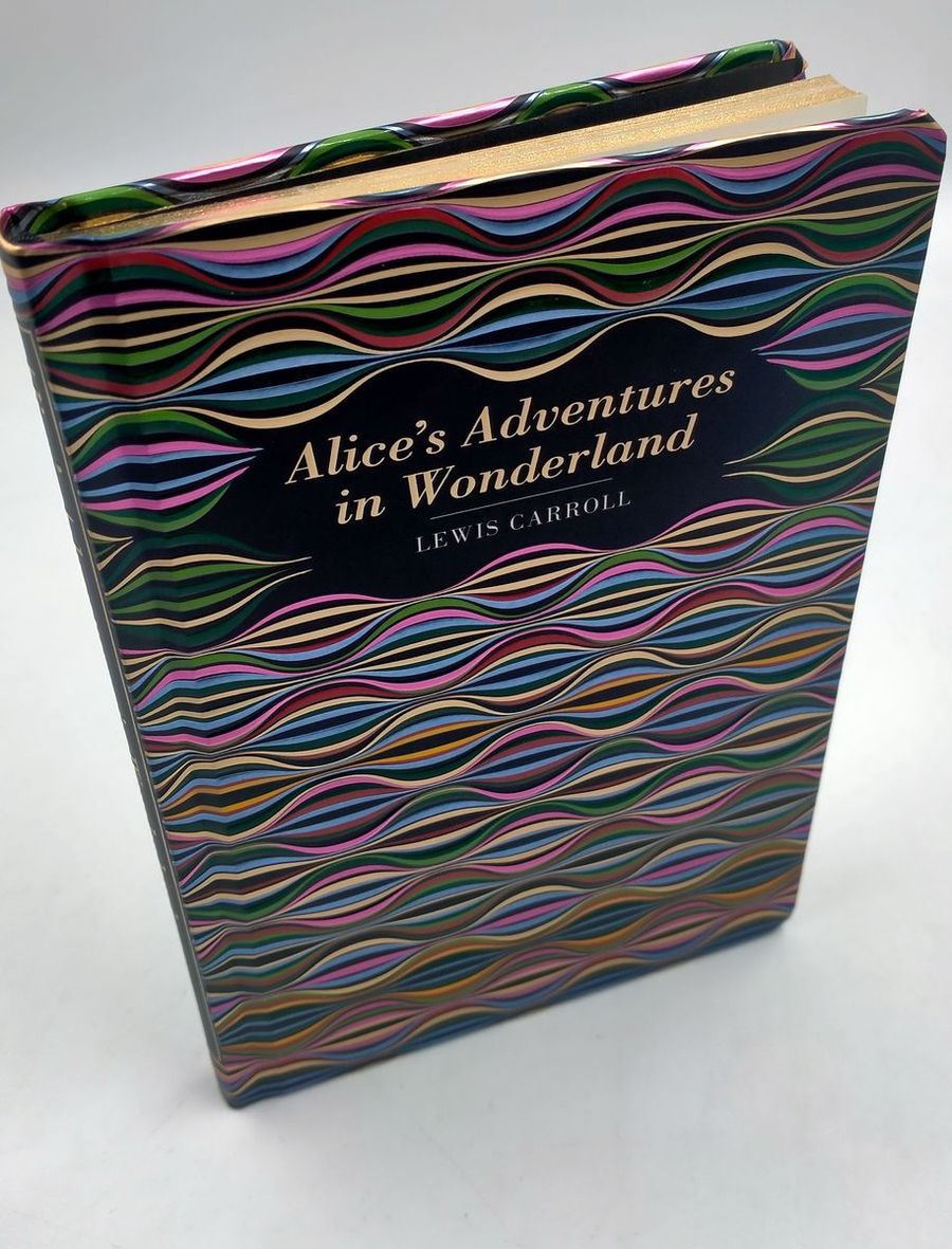 Alice's Adventures in Wonderland (Chiltern Classic)
