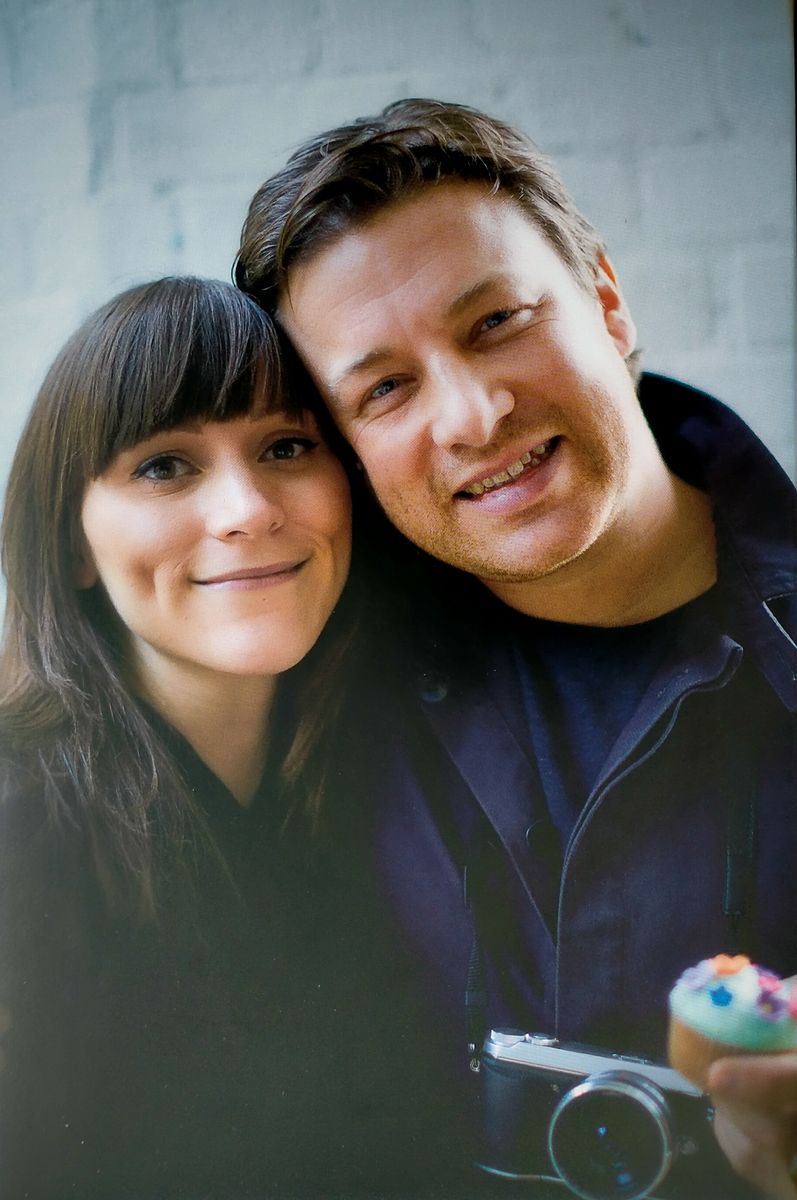 Jamie's Food Tube The Cake Book